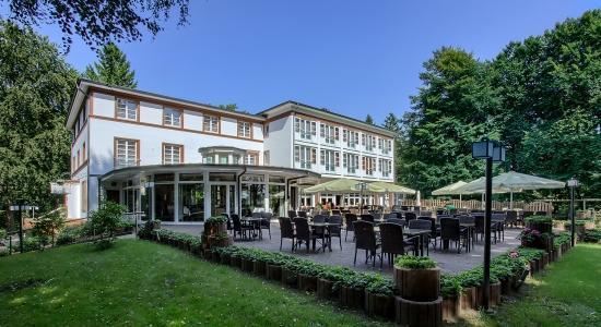 Hotel & Restaurant Waldhalle - Traditionshaus in neuem (Online-) Gewand
